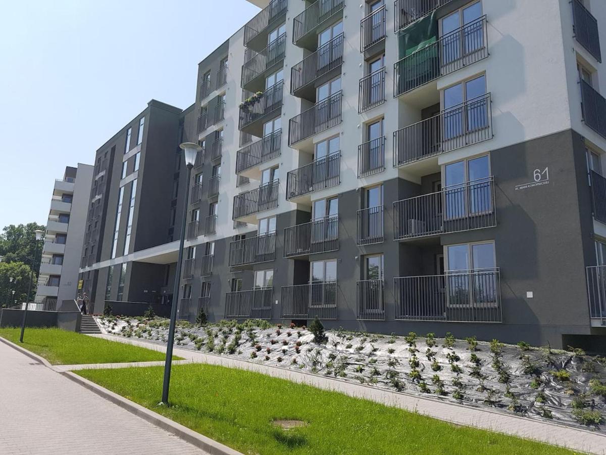 Cosy Studio With Private Garage P4You Pl Apartment Krasków Exterior foto